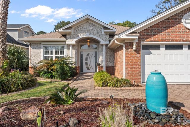 105 Lagoon Drive, Gulf Shores, AL 36542