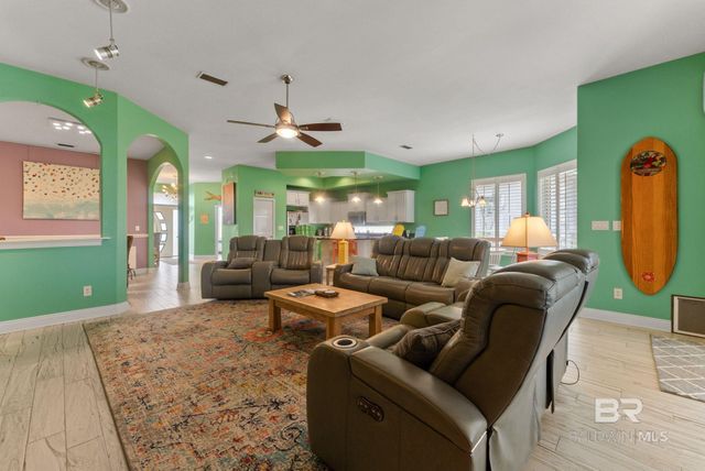 105 Lagoon Drive, Gulf Shores, AL 36542