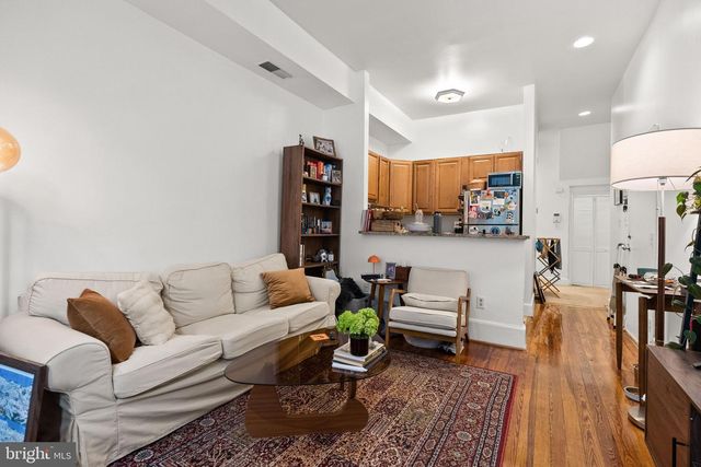 1913 13TH ST NW, Washington, DC 20009