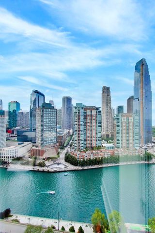 363 E Wacker Drive 1908, Chicago, IL 60601