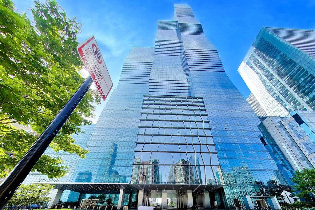 363 E Wacker Drive 1908, Chicago, IL 60601