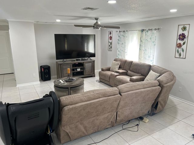 1756 TANGLEWOOD DRIVE, Kissimmee, FL 34746