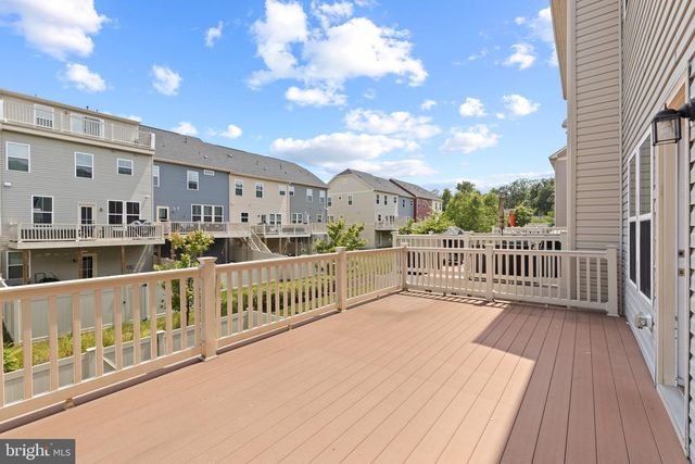 7965 TRAILVIEW XING, Glen Burnie, MD 21060