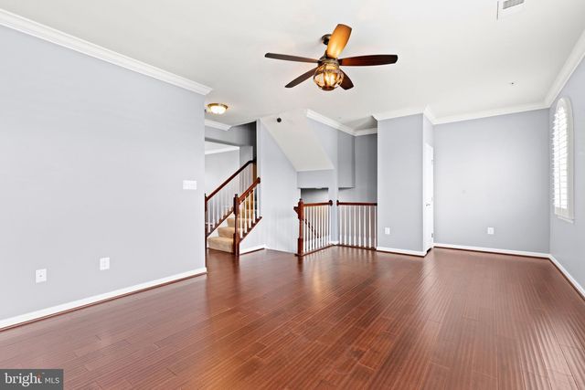 7965 TRAILVIEW XING, Glen Burnie, MD 21060