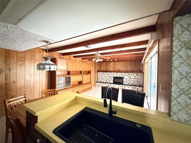 3112 DESOTO ROAD, Sarasota, Fl, FL 34234