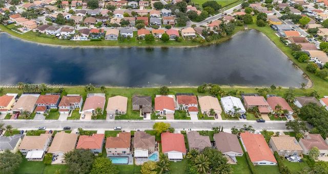 1601 SW 106th Ter, Davie, FL 33324