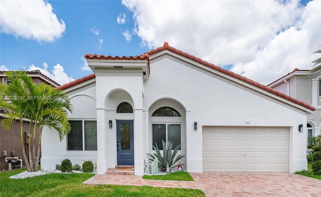 1601 SW 106th Ter, Davie, FL 33324