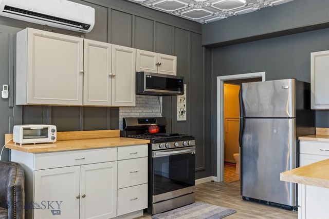 2325 MT Hwy 287, Alder, MT 59710