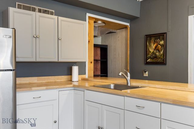 2325 MT Hwy 287, Alder, MT 59710