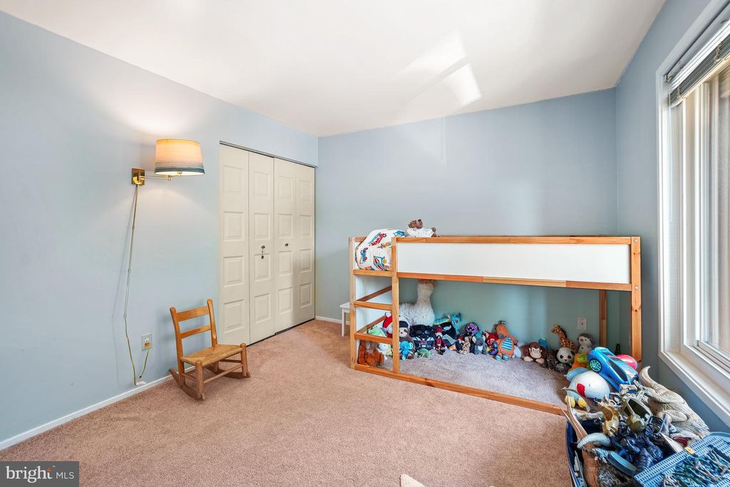 Image 23 of property listing at 9434 FERN HOLLOW WAY, Montgomery Village, MD 20886