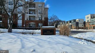 4862 EISENHOWER AVE #158, Alexandria, VA 22304