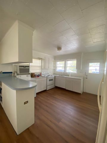 2811 Sand Dunes Dr Apt 1, Myrtle Beach, SC 29577