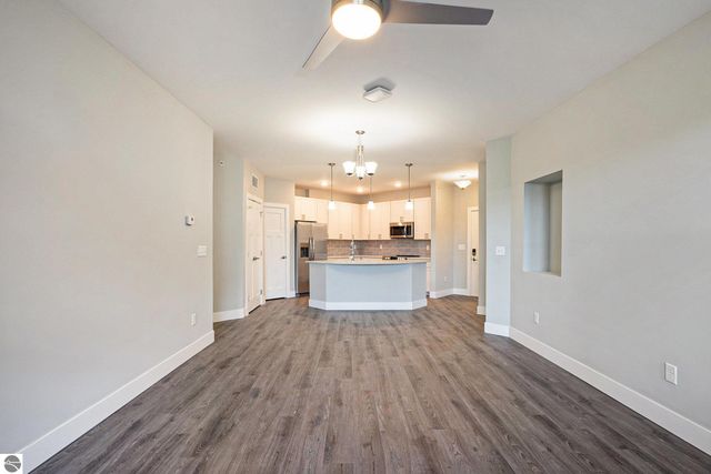 309 W Front Street, Traverse City, MI 49684