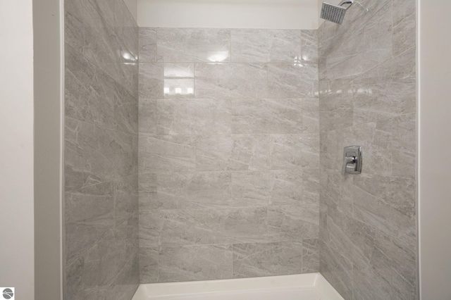 309 W Front Street, Traverse City, MI 49684