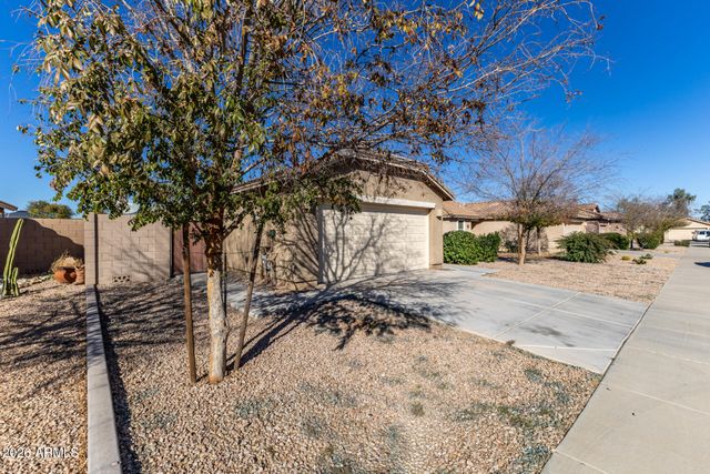 2340 E DUST DEVIL Drive, San Tan Valley, AZ 85143