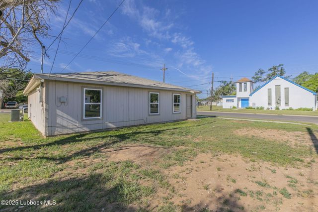 1518 23rd Street, Lubbock, TX 79411
