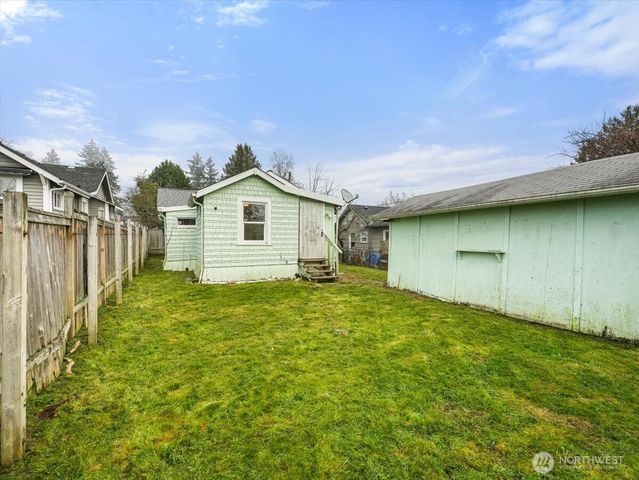 1929 11th Street, Bremerton, WA 98337