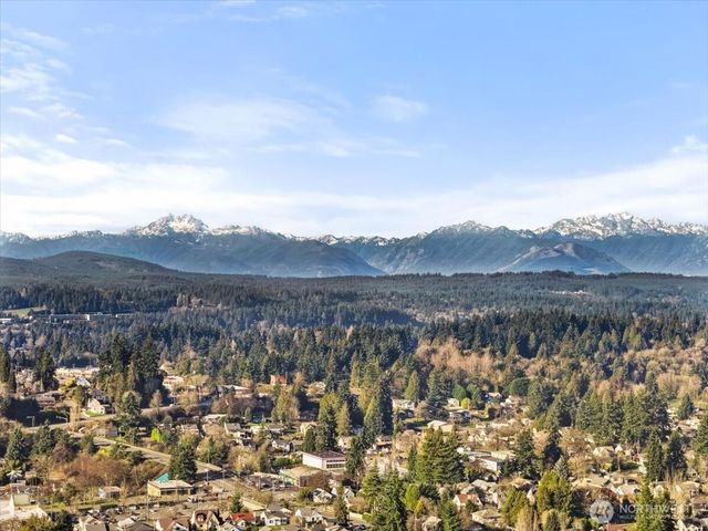 1929 11th Street, Bremerton, WA 98337