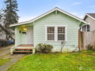 1929 11th Street, Bremerton, WA 98337