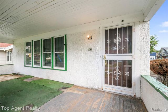 195 Eason Street, Highland Park, MI 48203