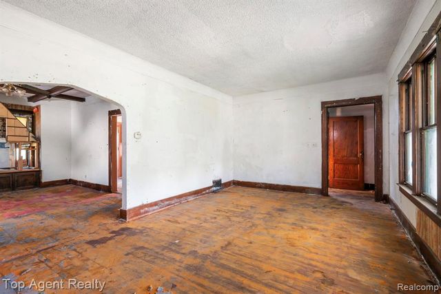 195 Eason Street, Highland Park, MI 48203