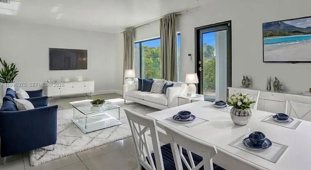 775 81st St, Miami Beach, FL 33141