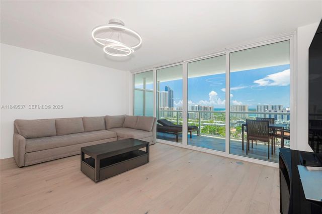 400 Sunny Isles Boulevard 1819 ONE LEVEL, Sunny Isles Beach, FL 33160