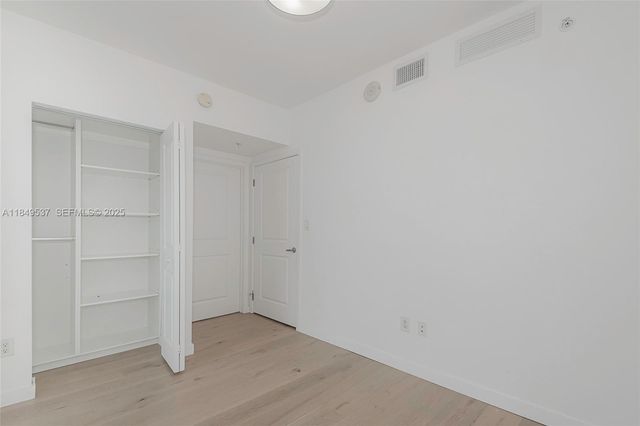 400 Sunny Isles Boulevard 1819 ONE LEVEL, Sunny Isles Beach, FL 33160