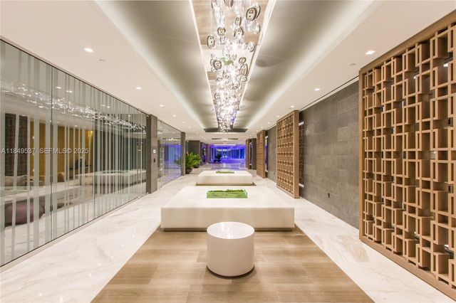 400 Sunny Isles Boulevard 1819 ONE LEVEL, Sunny Isles Beach, FL 33160