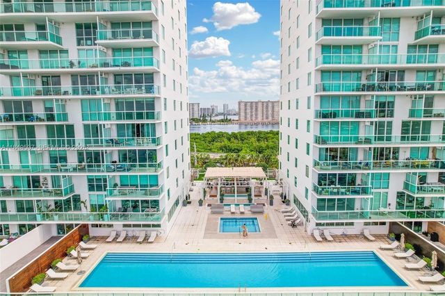 400 Sunny Isles Boulevard 1819 ONE LEVEL, Sunny Isles Beach, FL 33160