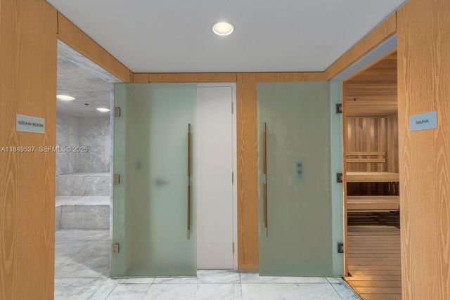 400 Sunny Isles Boulevard 1819 ONE LEVEL, Sunny Isles Beach, FL 33160