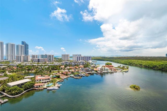 400 Sunny Isles Boulevard 1819 ONE LEVEL, Sunny Isles Beach, FL 33160
