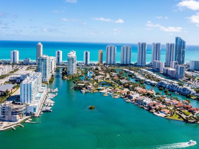 400 Sunny Isles Boulevard 1819 ONE LEVEL, Sunny Isles Beach, FL 33160