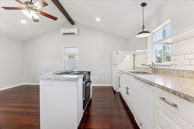 4408 Garnett ST, Austin, TX 78745