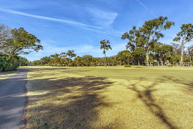 59 Carnoustie Rd Apt 291, Hilton Head Island, SC 29928