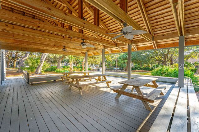 59 Carnoustie Rd Apt 291, Hilton Head Island, SC 29928