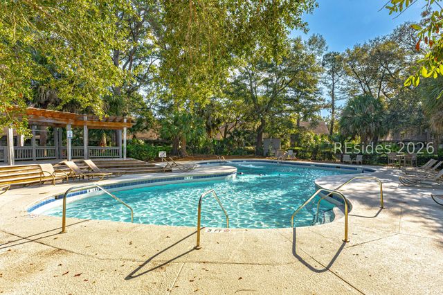 59 Carnoustie Rd Apt 291, Hilton Head Island, SC 29928