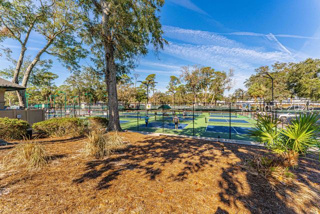 59 Carnoustie Rd Apt 291, Hilton Head Island, SC 29928