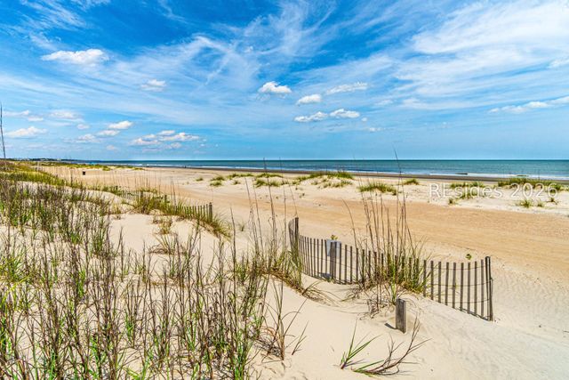 59 Carnoustie Rd Apt 291, Hilton Head Island, SC 29928