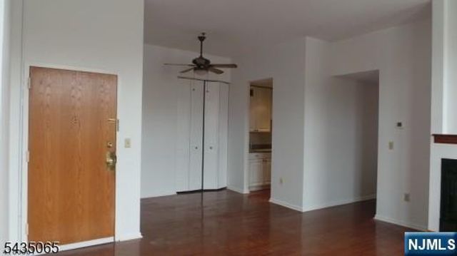 240 Main 303, Little Falls, NJ 07424