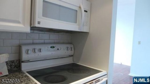 240 Main 303, Little Falls, NJ 07424