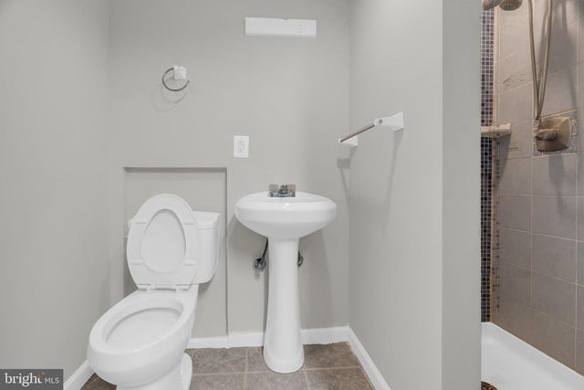 2407 18TH ST SE, Washington, DC 20020