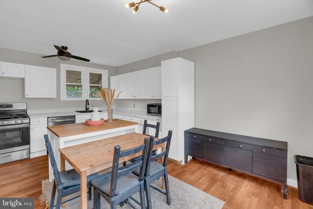 2407 18TH ST SE, Washington, DC 20020
