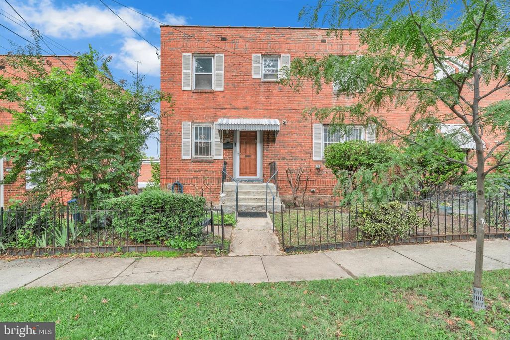 2407 18TH ST SE, Washington, DC 20020