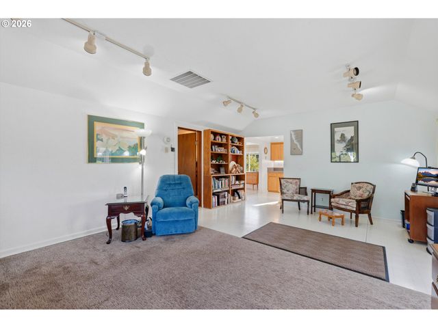 2840 Nw PHILLIPS Rd, Gaston, OR 97119