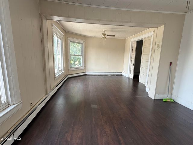 318 E Main Street, Amsterdam, NY 12010