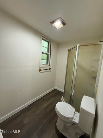 318 E Main Street, Amsterdam, NY 12010