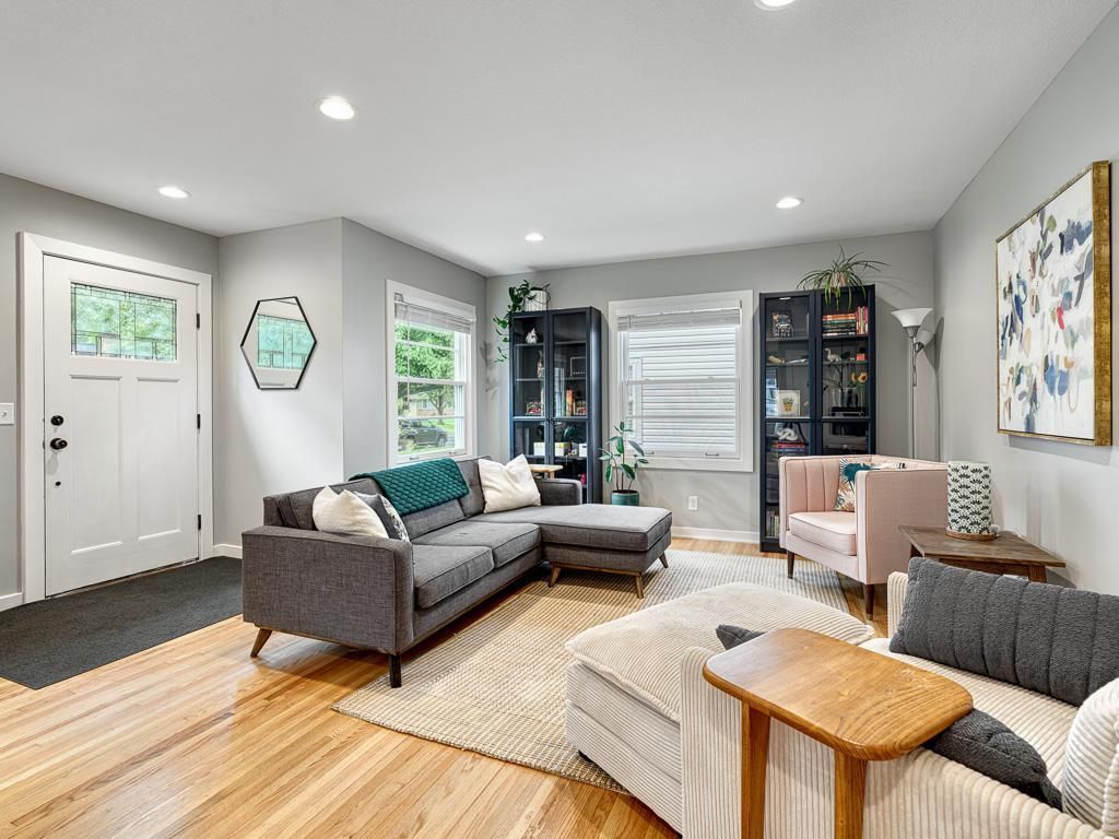 2613 Webster Avenue S, Saint Louis Park, MN 55416 — photo 2