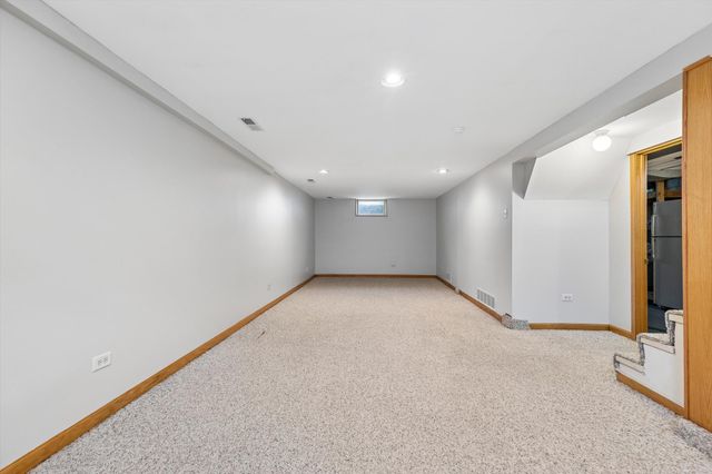 6839 10th Avenue S, Richfield, MN 55423