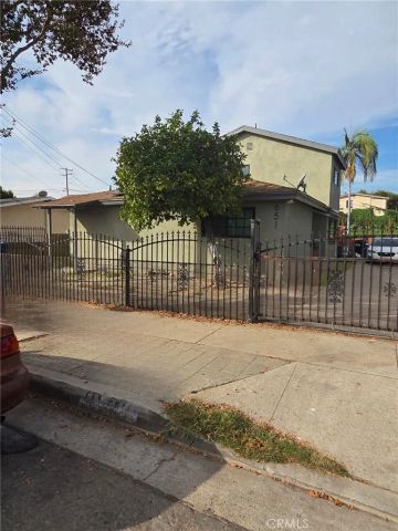 651 RECORD, East Los Angeles, CA 90023